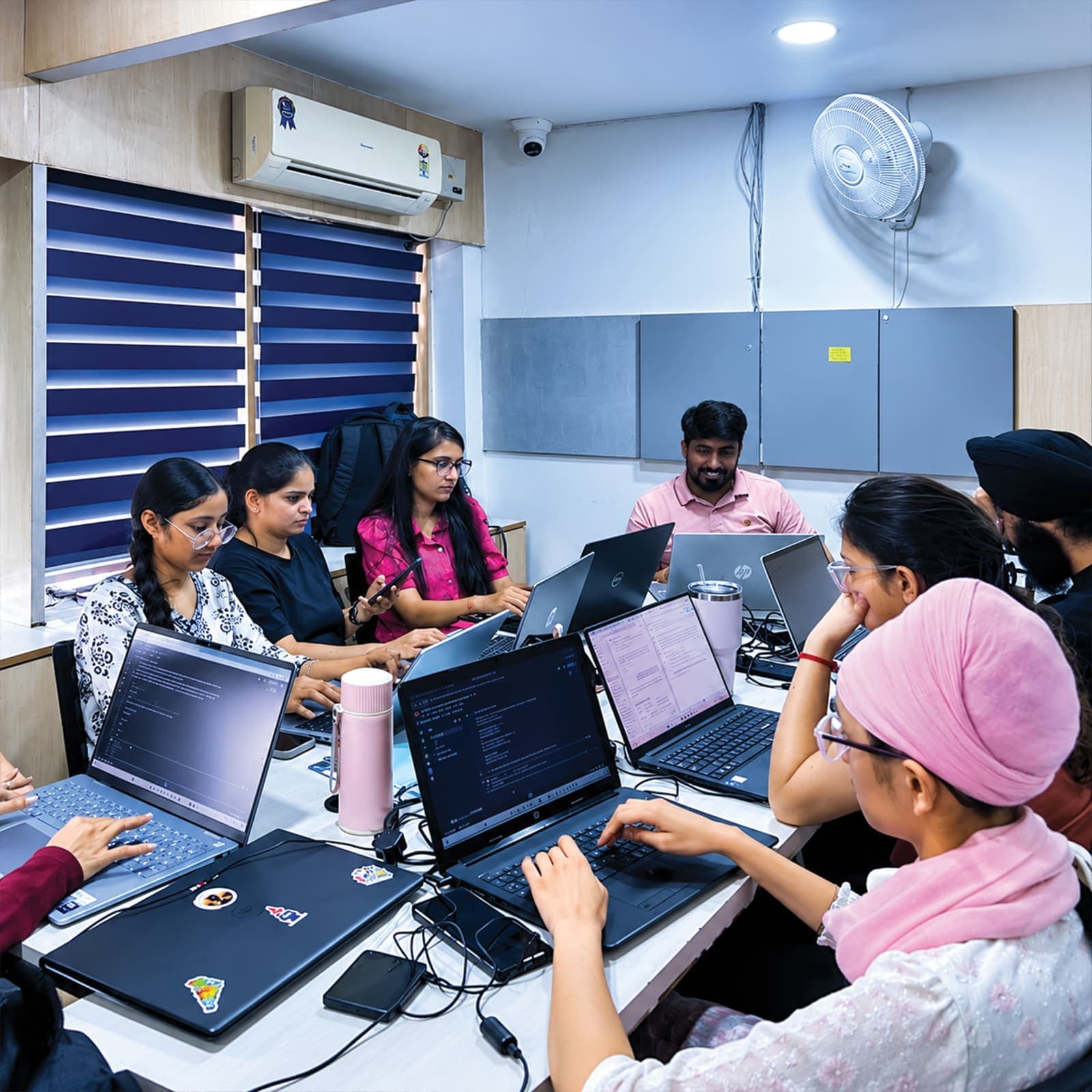 Small-batch learning with a mentor